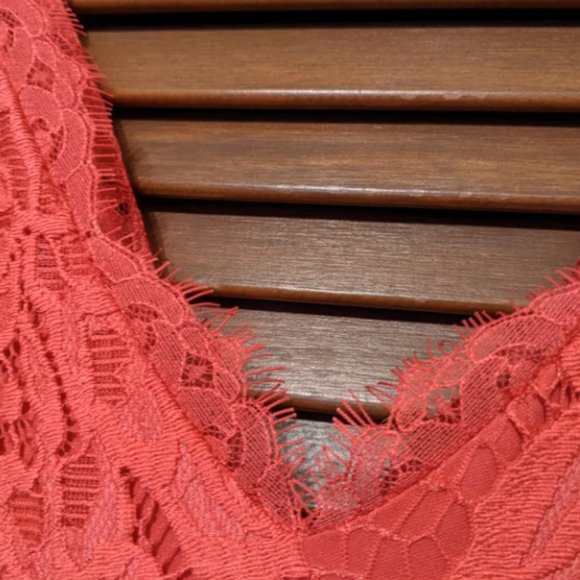 Adrianna Papell - Floral Lace V-Neck - Sz 4 - Picture 3 of 5